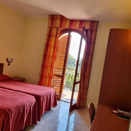 Ipanema Taormina