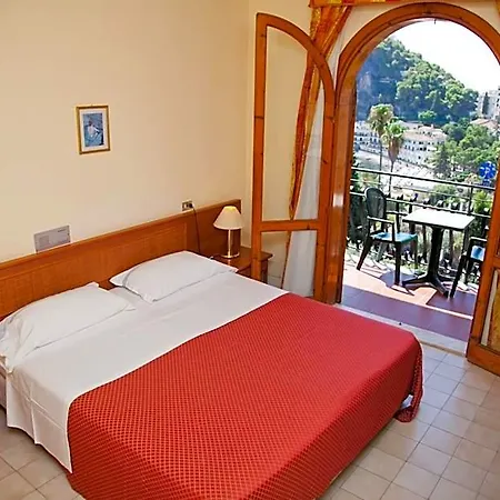 Ipanema 4*
