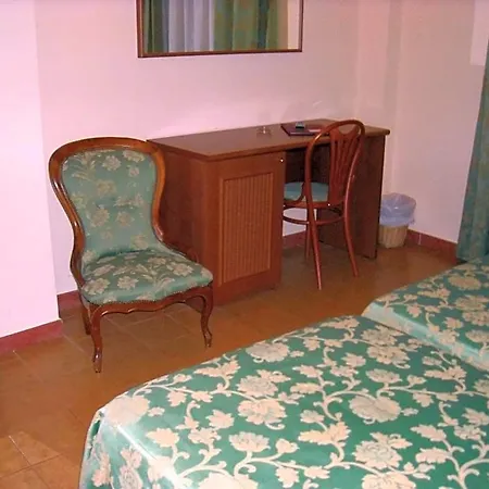 Ipanema فندق تاورمينا