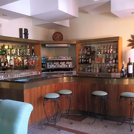 Ipanema 4* تاورمينا
